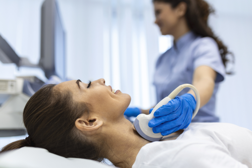 woman-patient-receives-thyroid-diagnostics-treatment-thyrotoxicosis-hypothyroidism-ultrasound-diagnostics-endocrine-system-thyroid.jpg